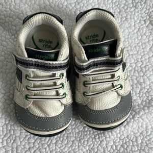 Stride Rite White and Gray Sneakers with Sporty Design
